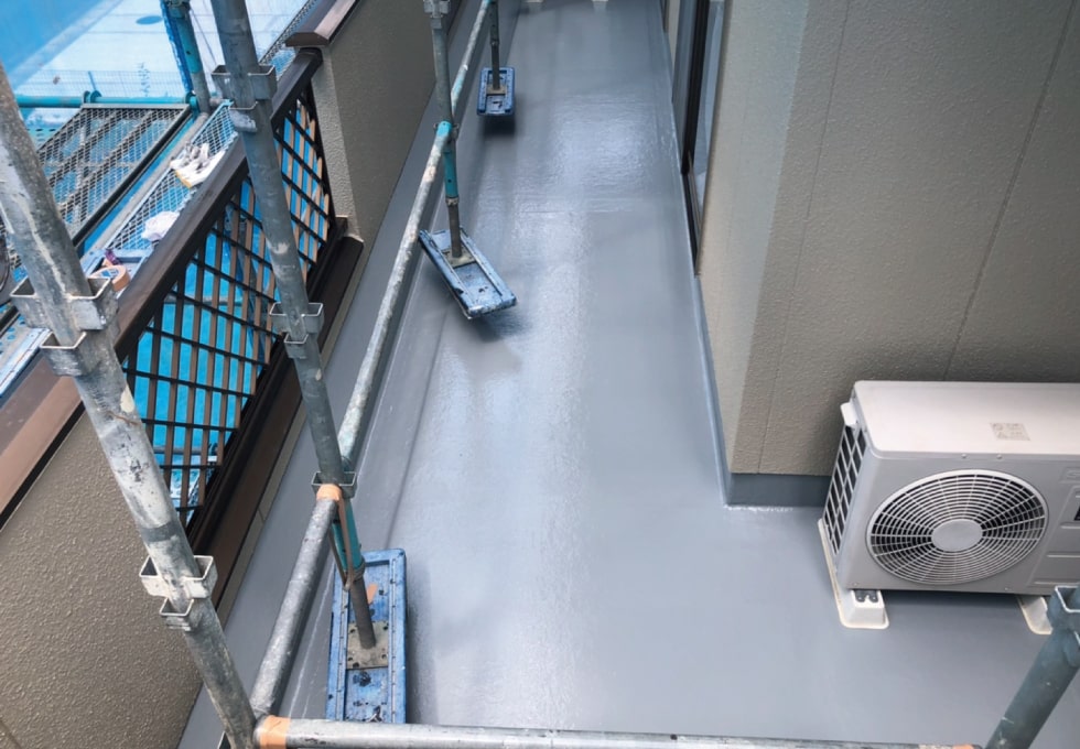 T様邸、ベランダ塗り替え完了写真